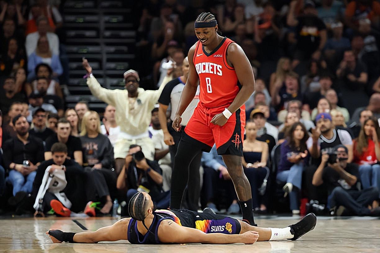 jiuyou-短短几分钟内起到了奇效!火箭替补锋线还是能够起到作用的?